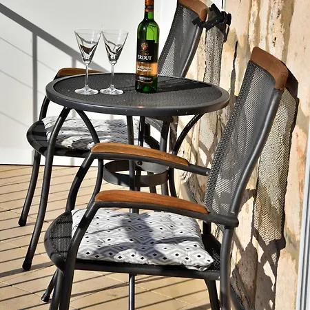 L&n Sarmantna Soba Sa Pogledom Homestay