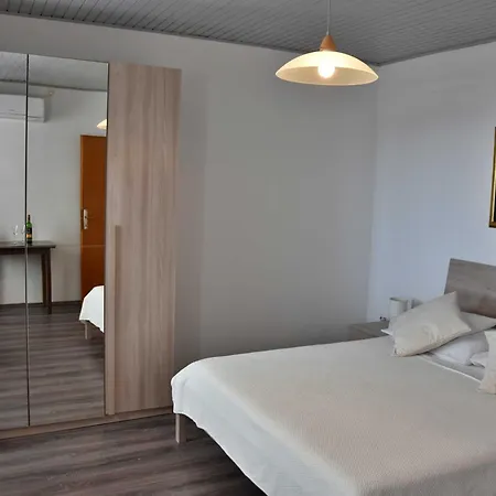 L&n Sarmantna Soba Sa Pogledom Homestay Dubrovnik