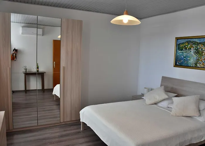 L&n Sarmantna Soba Sa Pogledom Accommodatie bij particulieren Dubrovnik