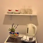 L&n Sarmantna Soba Sa Pogledom 홈스테이 *